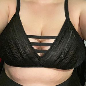 Torrid Black Strappy Lace Bralette